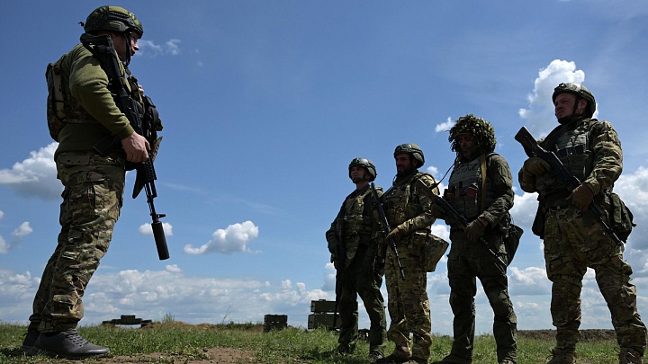Российские FPV-дроны уничтожили несколько беспилотников ВСУ под Красным Лиманом