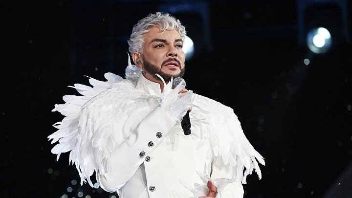 Суд отказался от упрощенного рассмотрения иска к Киркорову