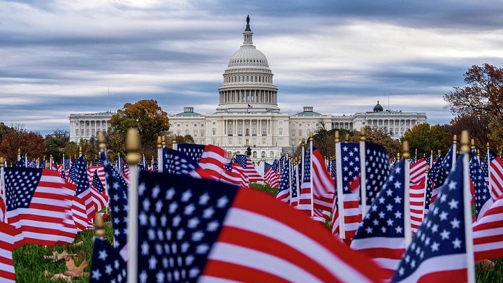 СМИ: православные христиане вышли к Капитолию в поддержку УПЦ