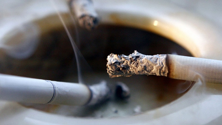 Курение увеличивает риск развития диабета второго типа, выяснили ученые