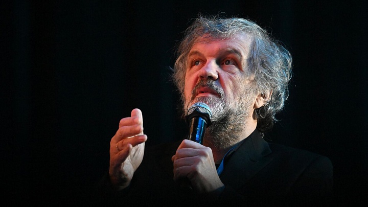 Патриарх Кирилл наградил Кустурицу орденом